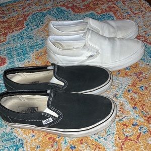 Two pair of vans size 8.5